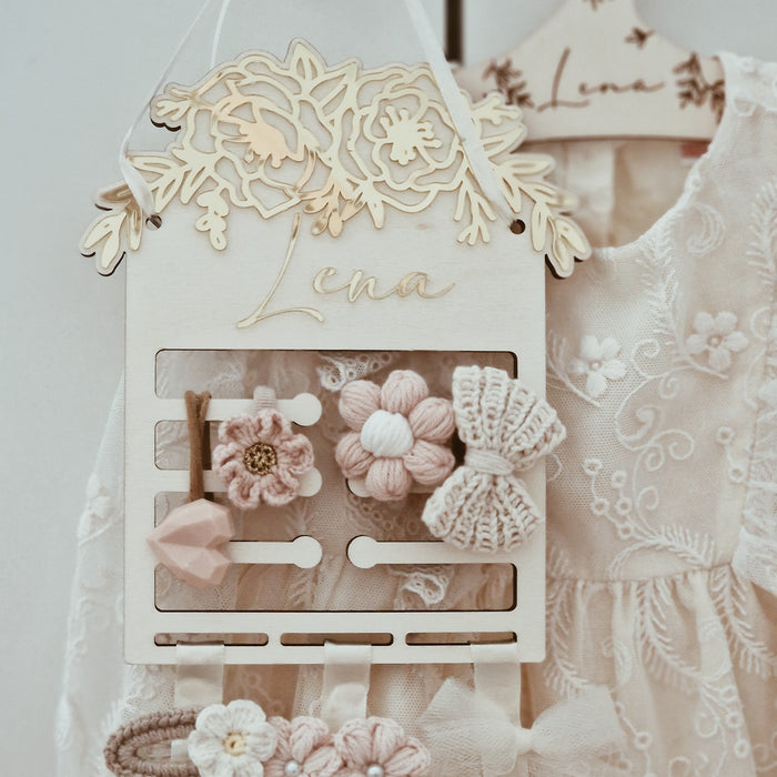 Kombinacija Lesa in Akrilnega Stekla: Zakaj je Ta Kombinacija Postala Trend