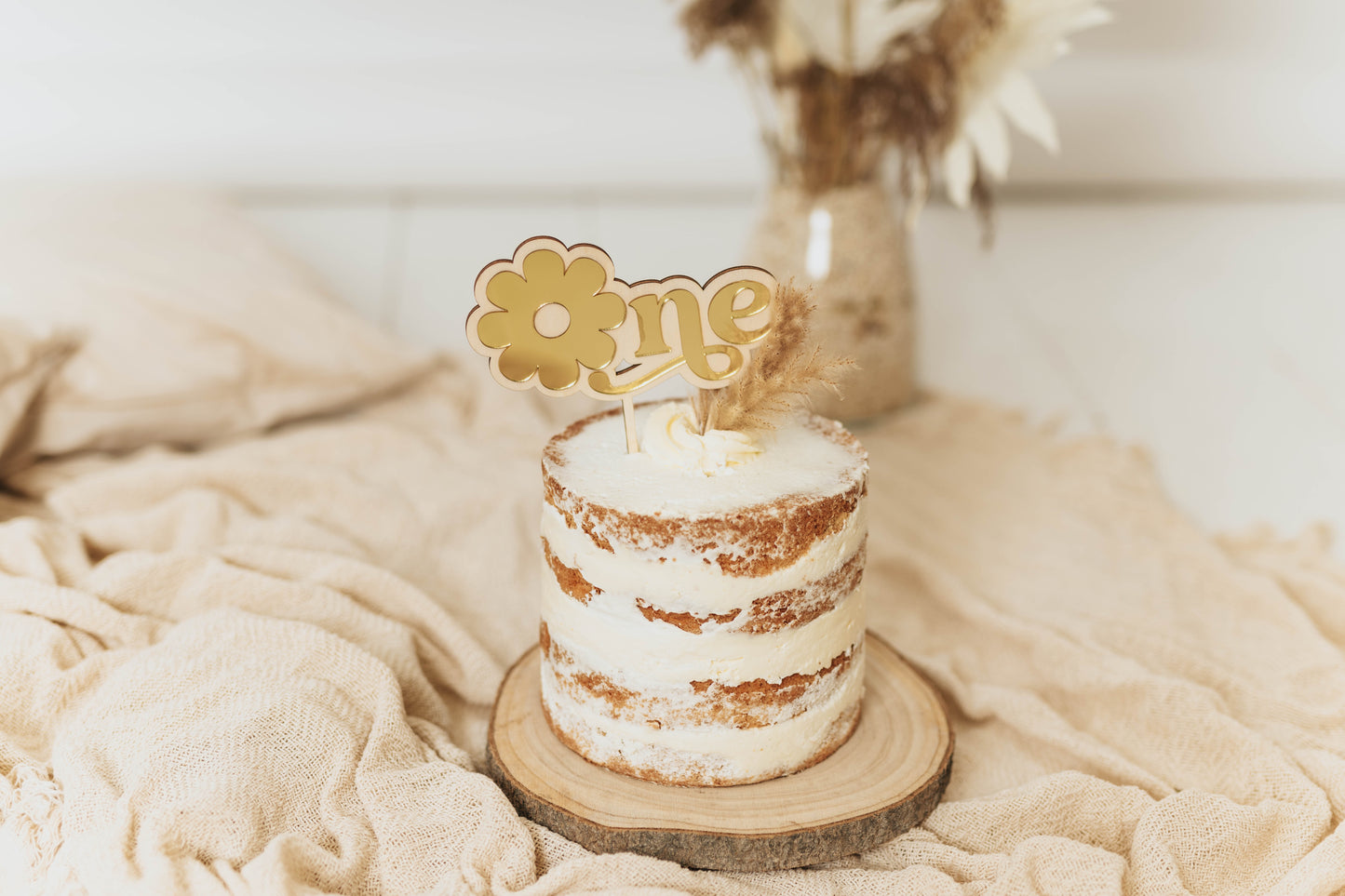 Cake topper daisy