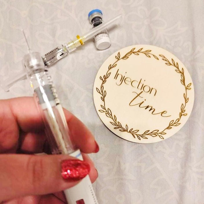 injection time - kartica ponazarja, da je v postopku IVF pričela faza zdravljenja