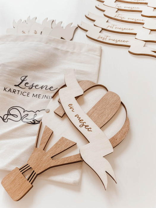 Kartice mejnikov - lesene milestone kartice “baloon” - Meraki's Shop